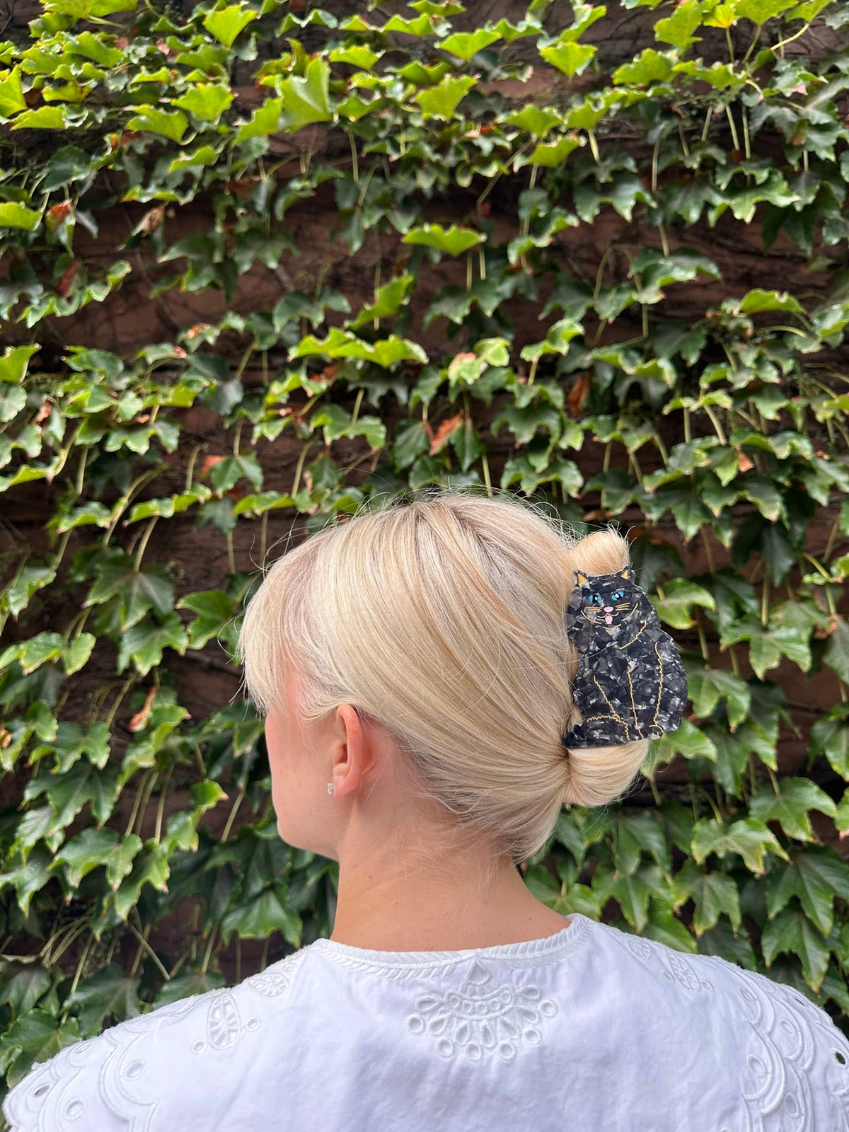 Hand-painted Persian Cat Claw Hair Clip