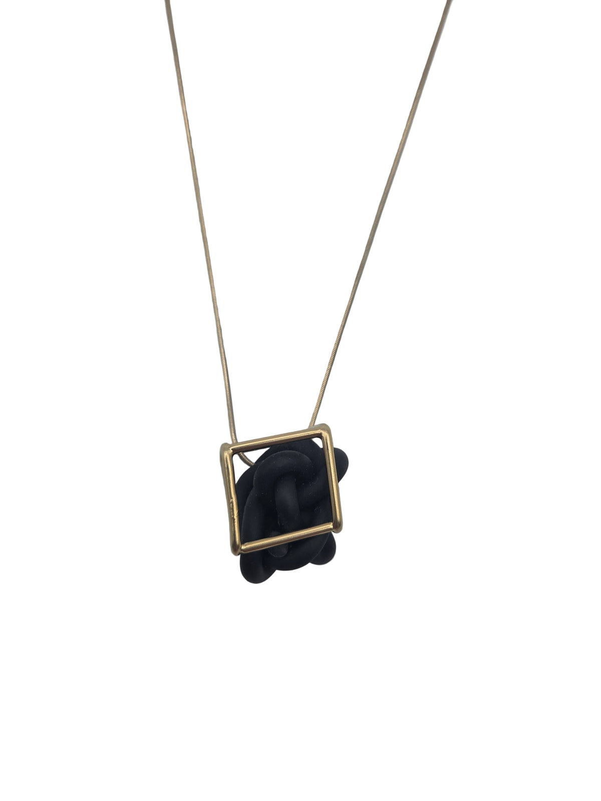 Veer Necklace