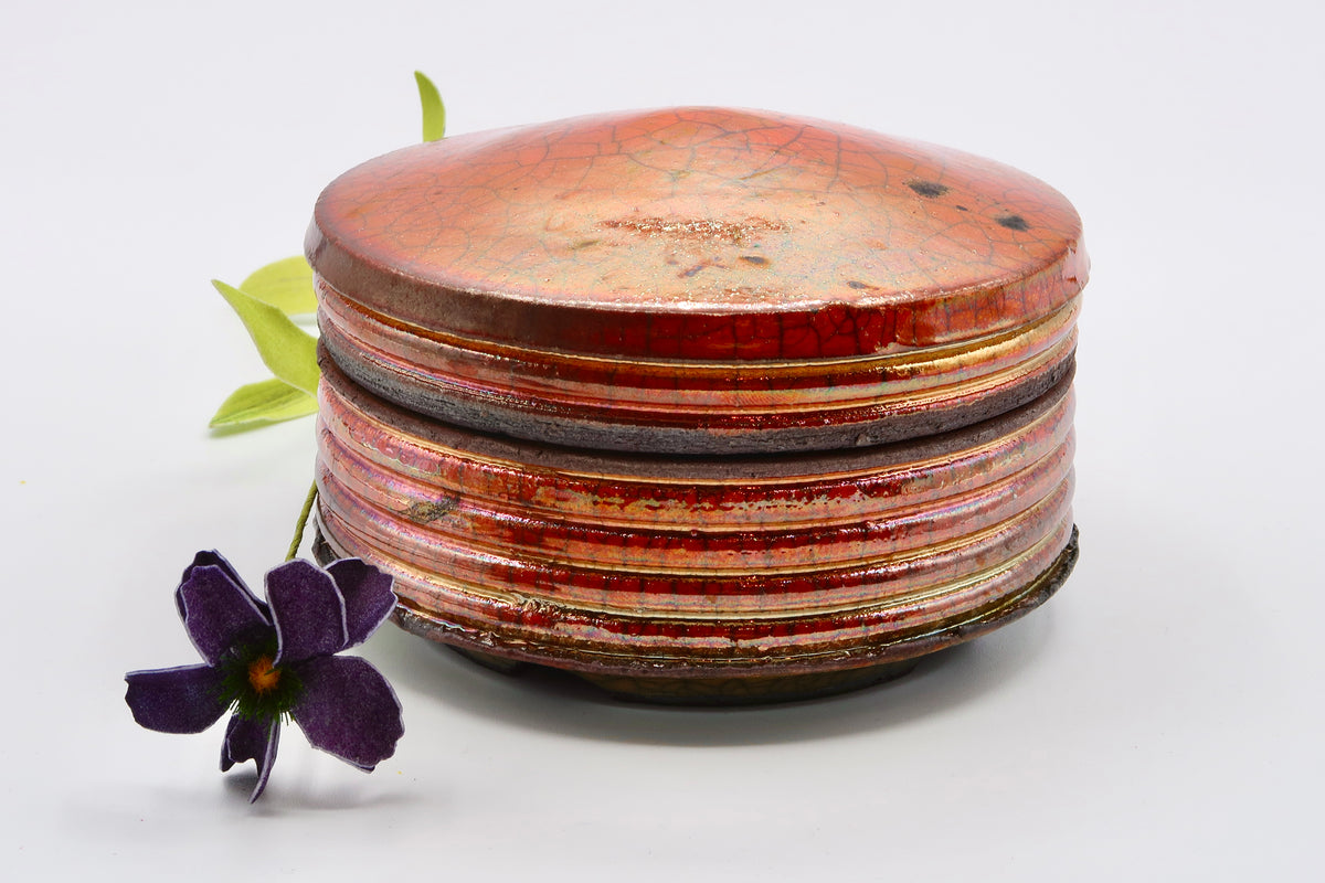 Small Ferric Box