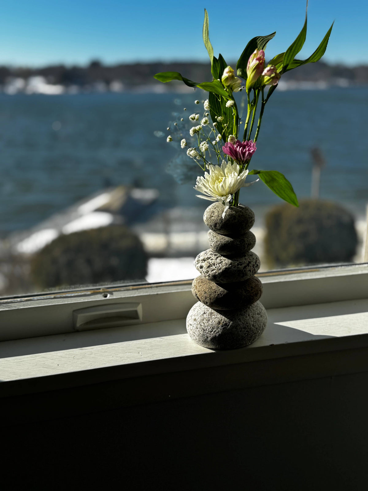 Cairn Vase