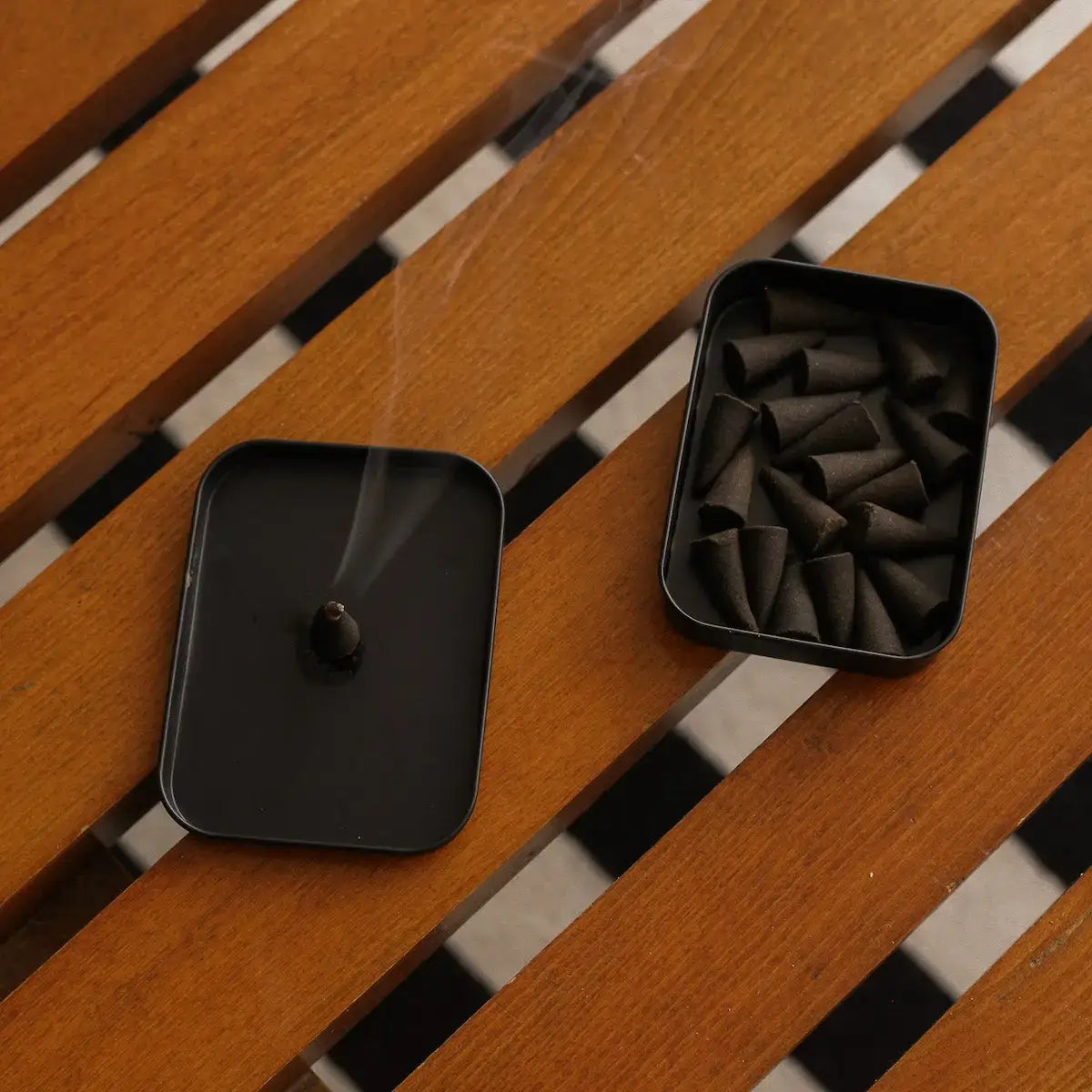 Palo Santo Incense Cones - dilo Elsewhere Collection