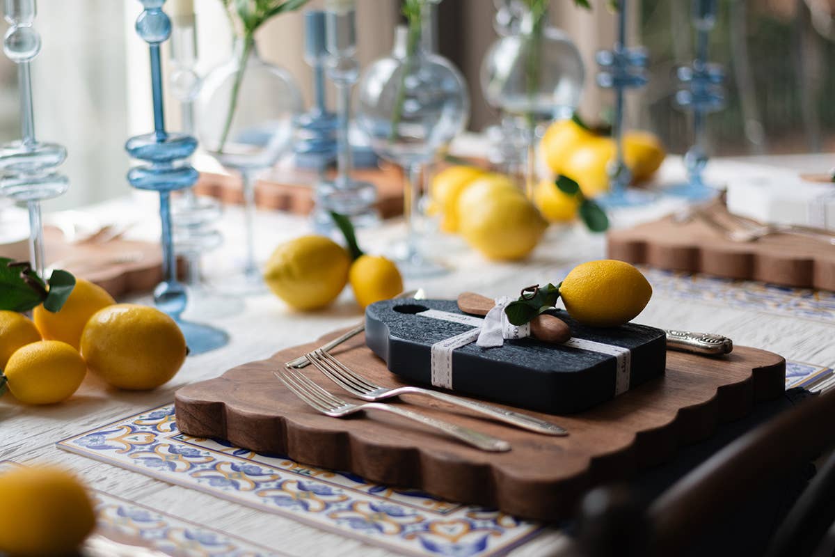 Small Dutch Cheese Board with Spreader - Navy Blue