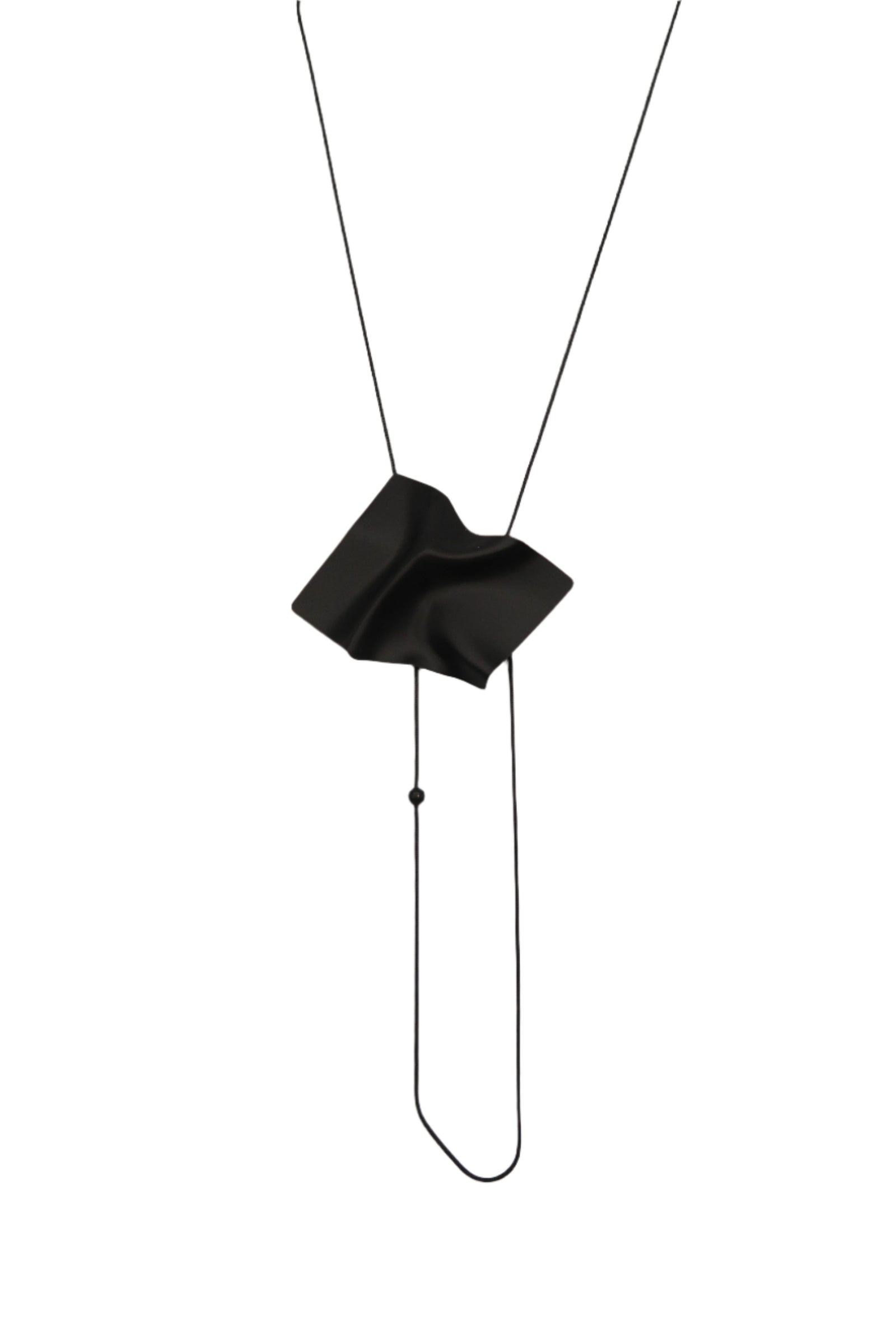Black geometric necklace