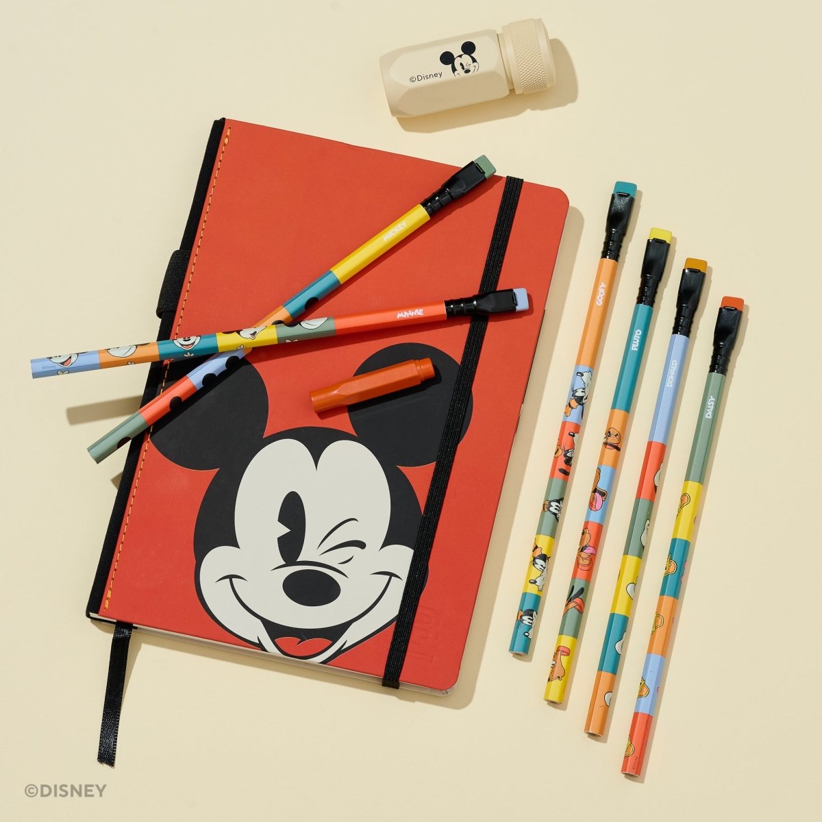 "Mickey and Friends" Blackwing Gift Set