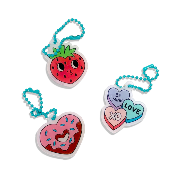 Mini Shrink-Its!: D.I.Y. Shrink Art Kit - Hugs & Kisses