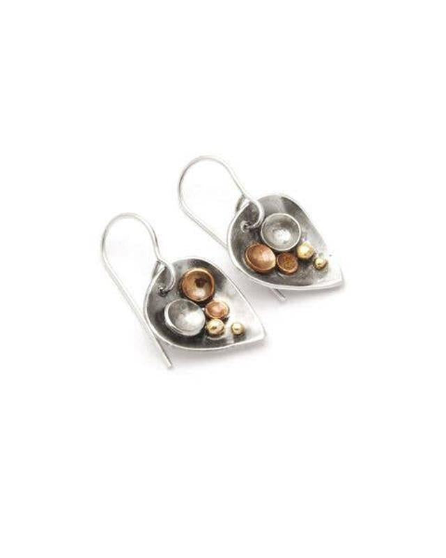 Tamara Kelly: Sterling Silver Pebble On The Beach Earring