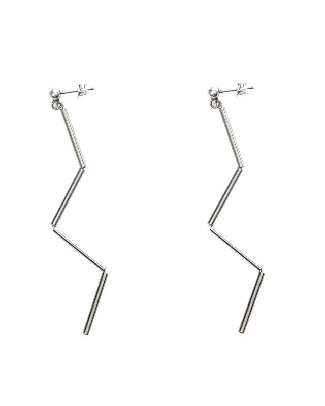 Ellesanti: Shiny Rhodium Lampo Earrings