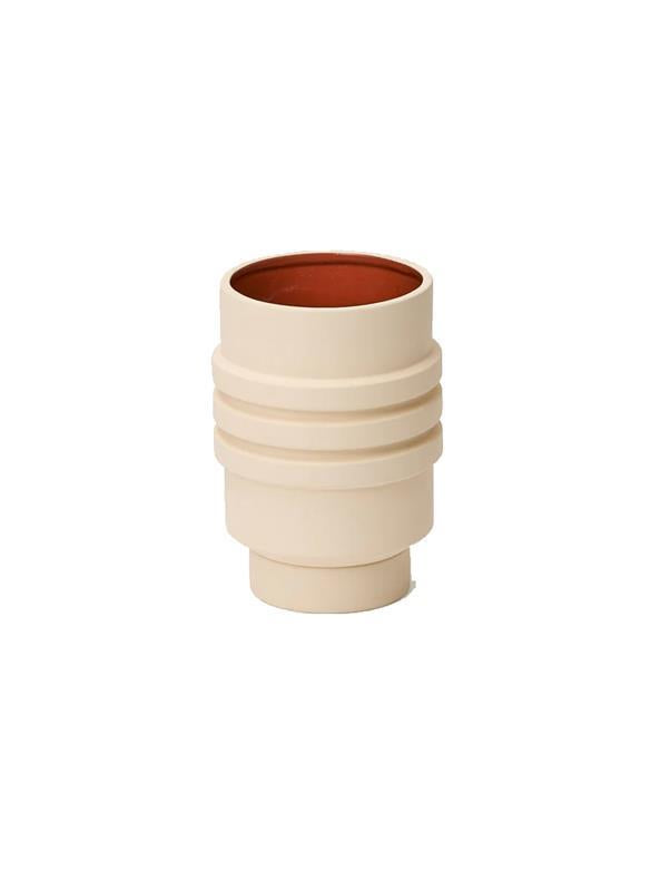 Strata Plant Vessel