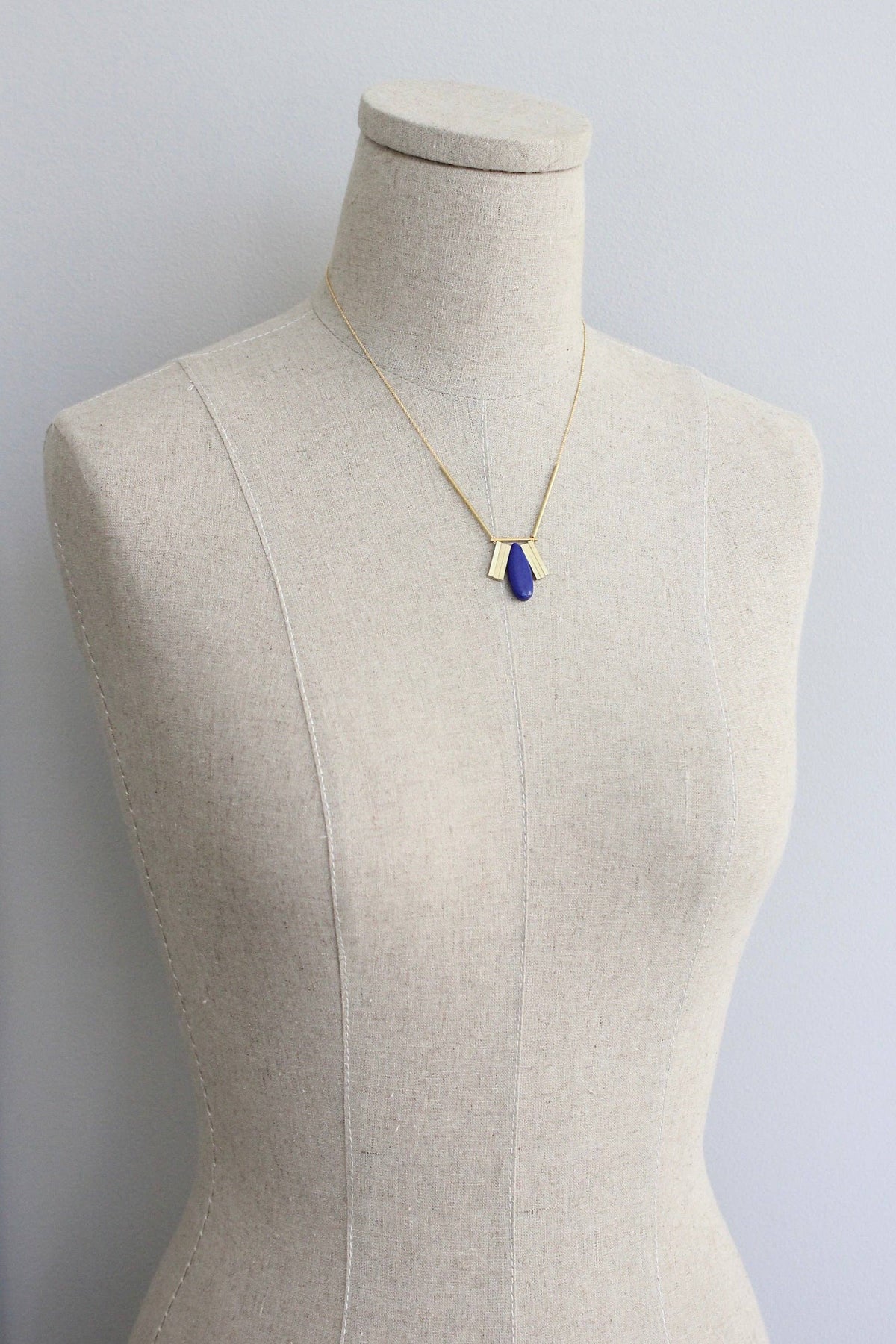 Art Deco Lapis Pendant Necklace
