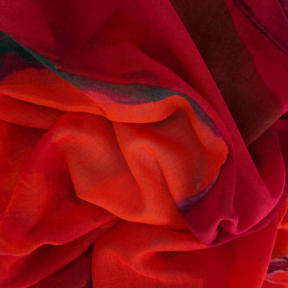 Roja Scarf