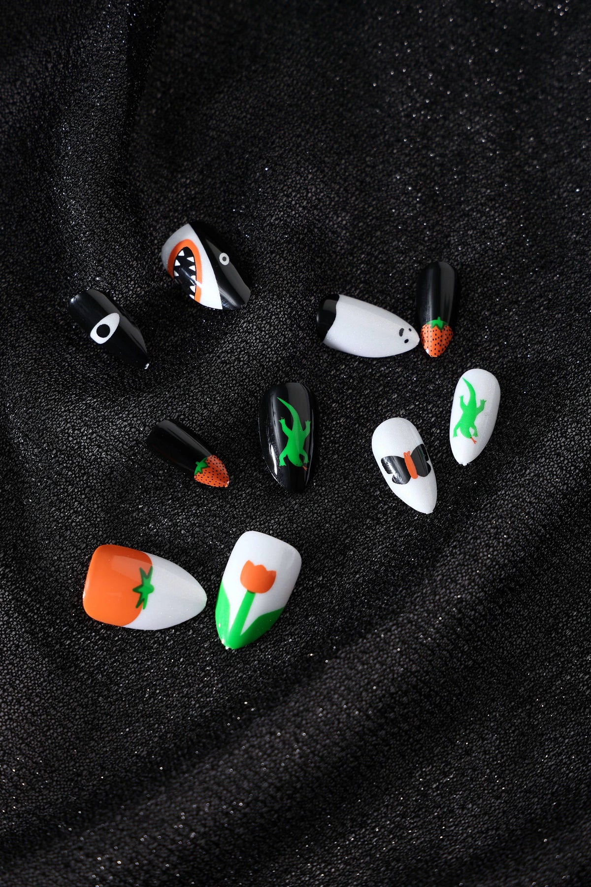 Ghost and Shark - Press-on Nails By Lorien Stern