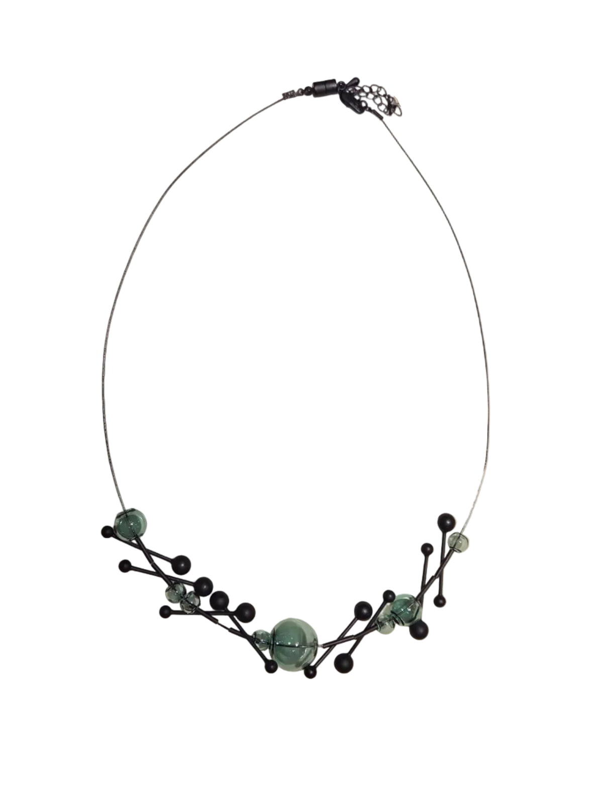 Vevé Necklace
