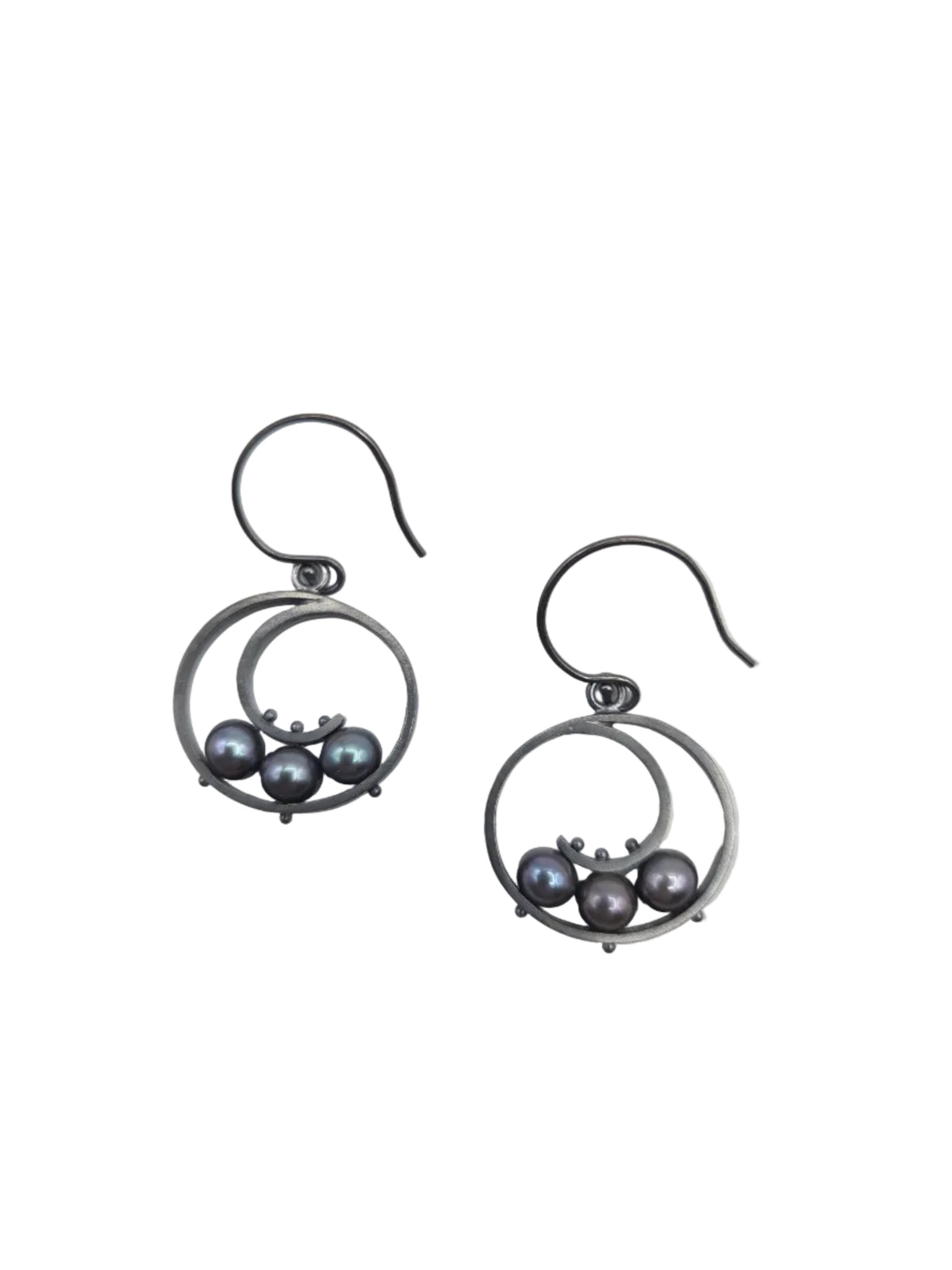 Medium Spiral Earrings with Pearls Gray Blackened Silver
